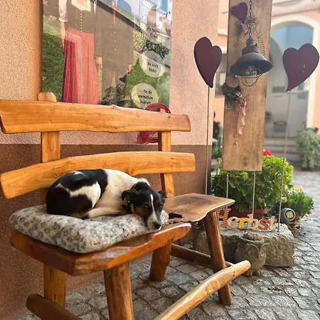 Nocleg ze śniadaniem Gaestezimmer Fruehwirth