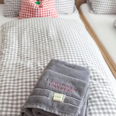 Gaestezimmer Fruehwirth Nocleg ze śniadaniem