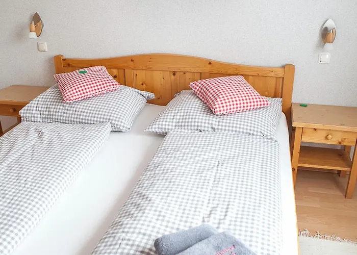 Gaestezimmer Fruehwirth Bed & Breakfast Teesdorf