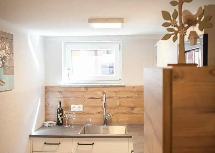 Gaestezimmer Fruehwirth Bed & Breakfast Teesdorf